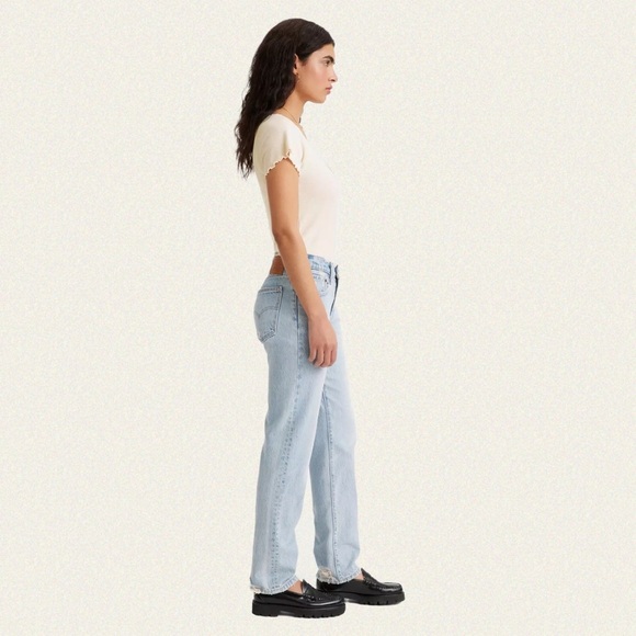 Levi’s Middy Straight Jean - Picture 3 of 11